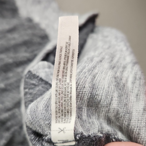 Free People Beach Women's Gray Cowl Neck Turtleneck Sweater One Size Raw Edges - Picture 4 of 8